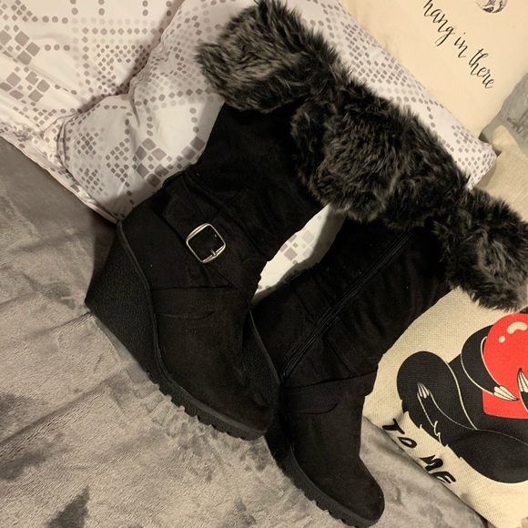 Sold ✔️🔴 🔴 🔴 - Picture 2 of 6